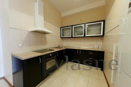 2 BR. Apartments in Arcadia Palace, Odessa - apartment by the day