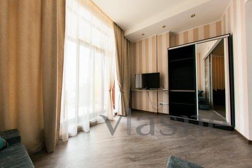 3 rooms apartment near the beach, Odessa - apartment by the day
