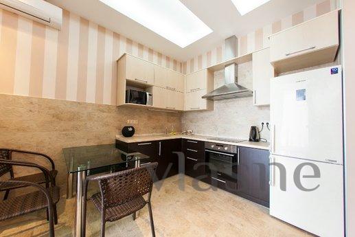 3 rooms apartment near the beach, Odessa - apartment by the day
