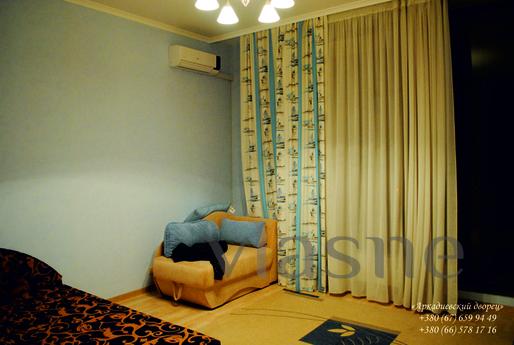 Near the Sea - 250 m, Odessa - apartment by the day