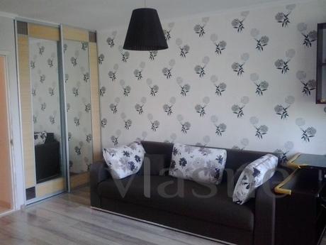 One-bedroom apartment in a house on the 2nd floor on the str