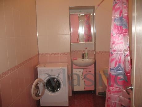 Beautiful historic city center, Yevpatoriya - apartment by the day