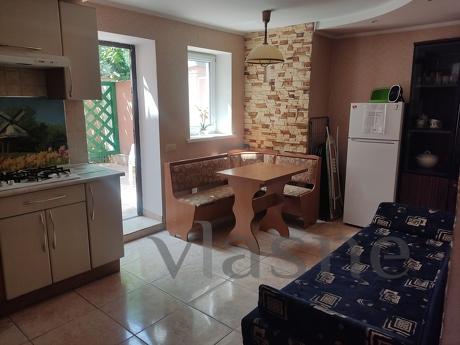 Rent 2-storey domik.Na 2nd floor c / a with a shower room an