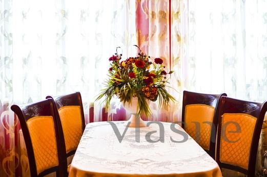 Its luxury apartment in the new building, Odessa - apartment by the day