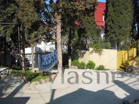 2-room cottage, Alushta - apartment by the day