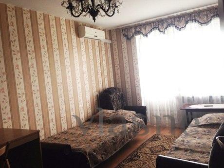 Its cozy 1 bedroom apartment, Yevpatoriya - apartment by the day