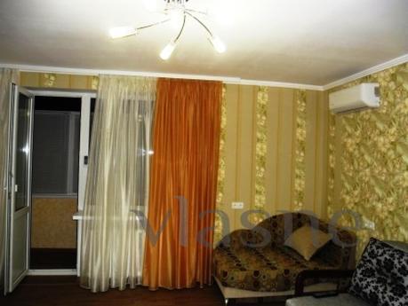 2ккв люкс,70м до пляжа, ул Перекопская 4, Евпатория - квартира посуточно