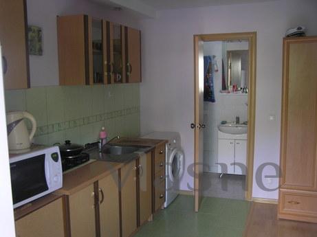Rooms are available in a private house, Sudak - apartment by the day