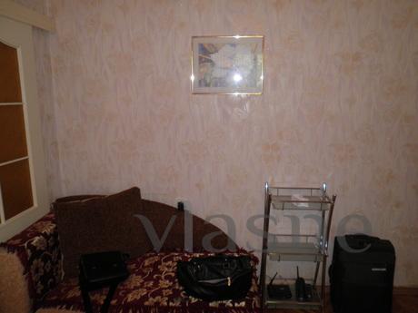 three-room apartment on Lenin Street, Alushta - apartment by the day