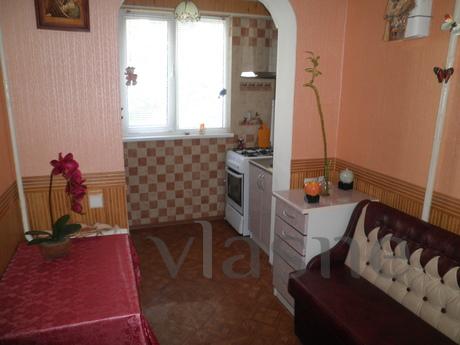 Normal studio in the resort, Alushta - apartment by the day