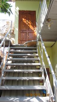 second floor of the house 3 rooms, Sudak - apartment by the day