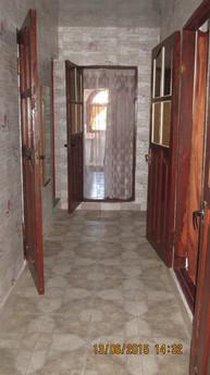 second floor of the house 3 rooms, Sudak - apartment by the day