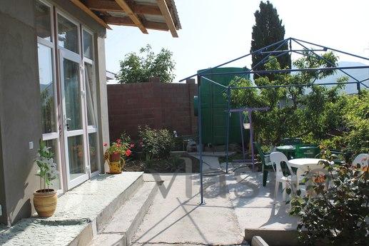 Comfortable rooms in p.Veseloe., Zander - апартамент за нощувки
