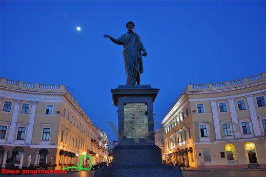 1 комнатная квартира на Дерибасовской, Одесса - квартира посуточно