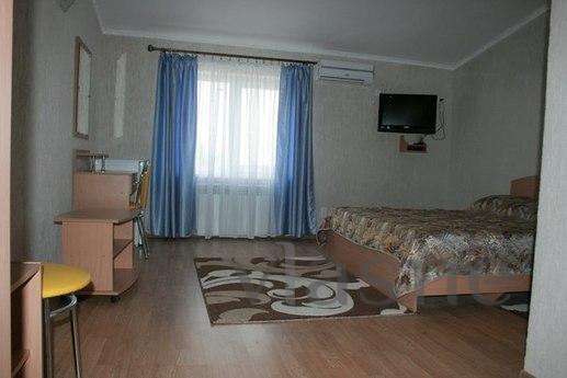 Rent an apartment in Alushta is not far from the sea, with a