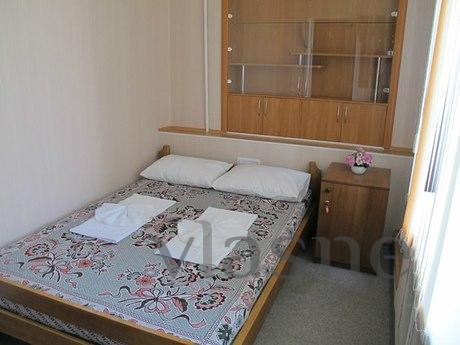 We rent cozy rooms of economy class in a mini hotel, cozy, h