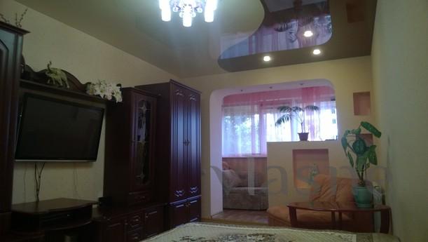 Сдам  свою квартиру люкс в центре Алушты, Алушта - квартира посуточно