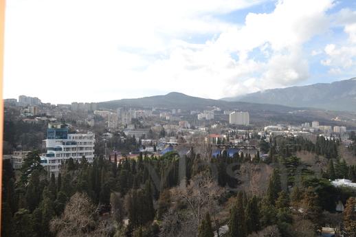 Квартира - студия в центре Ялты, Ялта - квартира посуточно
