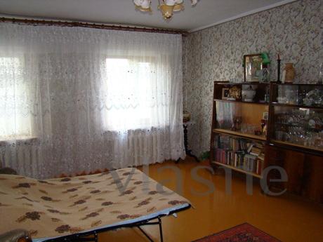 Rent your two-bedroom apartments, Chernomorsk (Illichivsk) - apartment by the day