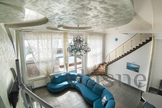 VIP Cottage 1 line from the sea, Chernomorsk (Illichivsk) - apartment by the day