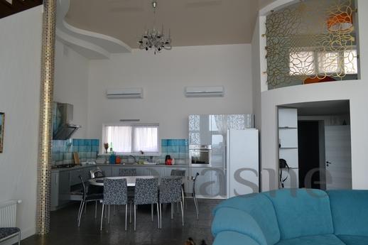VIP Cottage 1 line from the sea, Chernomorsk (Illichivsk) - apartment by the day