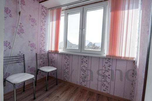 1 bedroom apartment with sea views, Sudak - apartment by the day