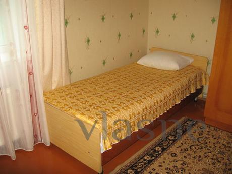 Rent one-room house on the land, Yevpatoriya - apartment by the day