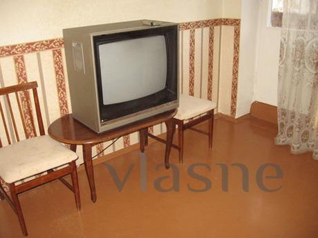 1 bedroom apartment of economy class, Yevpatoriya - apartment by the day