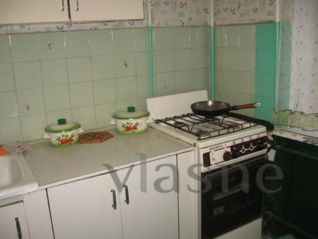 1 bedroom apartment of economy class, Yevpatoriya - apartment by the day