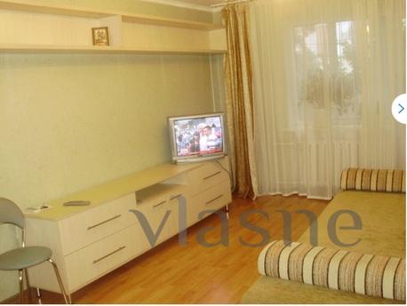 I rent two-bedroom apartment in Sudak, Sudak - apartment by the day