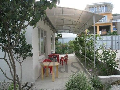 Rent 2-bedroom house with a kitchen, Sudak - apartment by the day