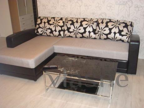 APARTMENT IN THE STYLE OF HI-TECH, Mykolaiv - apartment by the day