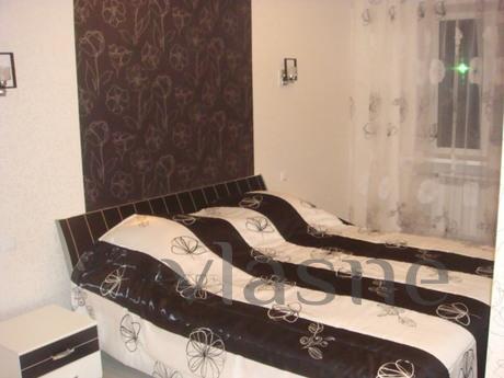APARTMENT IN THE STYLE OF HI-TECH, Mykolaiv - apartment by the day