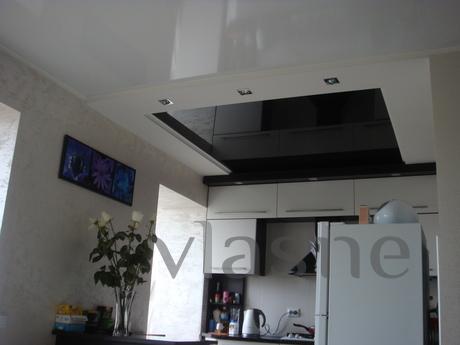 APARTMENT IN THE STYLE OF HI-TECH, Mykolaiv - apartment by the day
