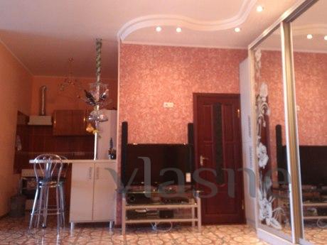 Rent your apartment Arcadia, Odessa - apartment by the day