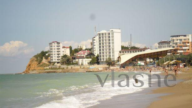 Daily rent a house with swimming pool, Sevastopol - apartment by the day