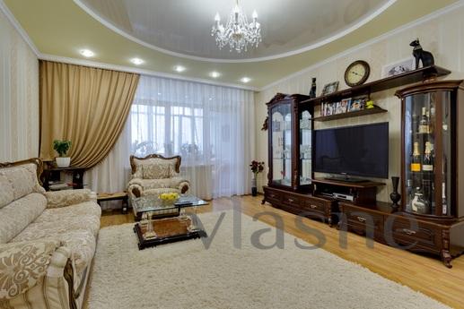 Apartments in the park, Yevpatoriya - apartment by the day