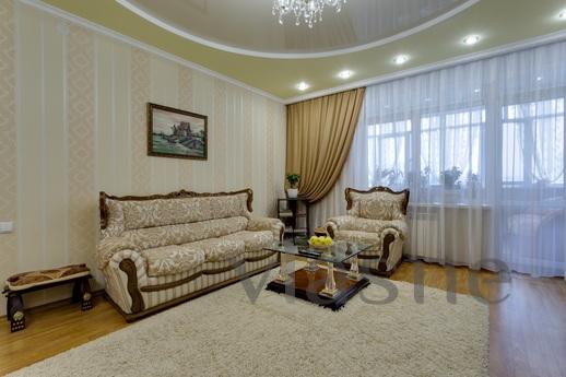 Apartments in the park, Yevpatoriya - apartment by the day
