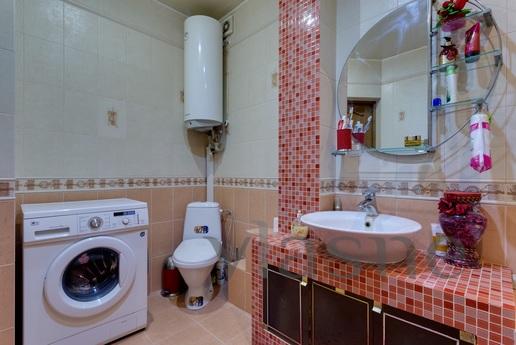 Apartments in the park, Yevpatoriya - apartment by the day