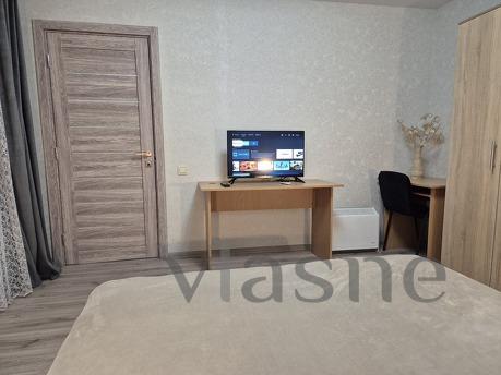 Комфортні сучасні апартаменти в окремому будиночку на приват