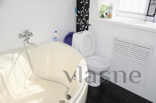3 bedroom apartment French Boulevard, Odessa - apartment by the day