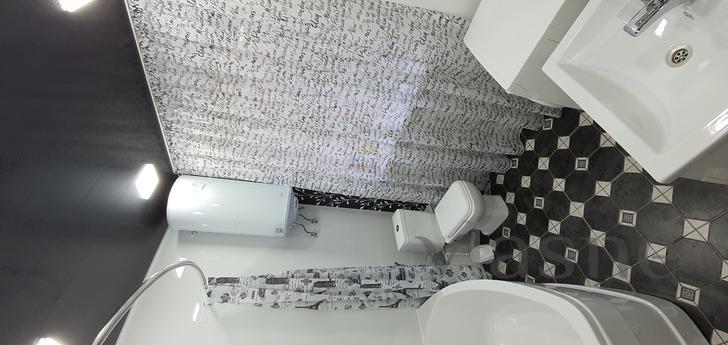 3 bedroom apartment French Boulevard, Odessa - apartment by the day