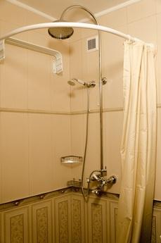 Apartments for rent quiet area, Odessa - apartment by the day