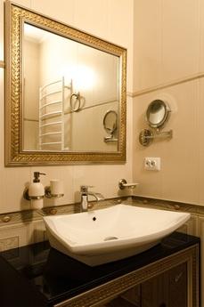 Apartments for rent quiet area, Odessa - apartment by the day