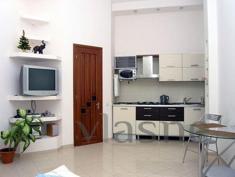 Apartment in st. B. Khmelnytsky 32, Kyiv - apartment by the day