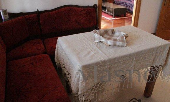 The apartment is on the street Grishko, Kyiv - apartment by the day