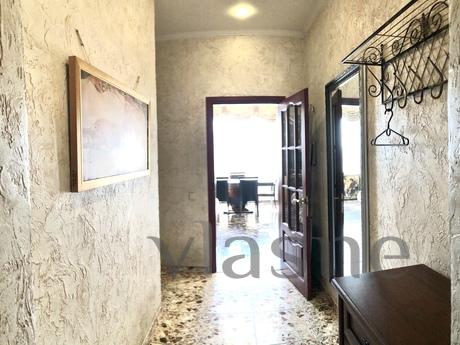 I will hand over my 2komn on Shevchenko , Odessa - apartment by the day