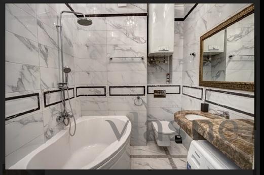 Penthouse in the center of the city, Odessa - apartment by the day