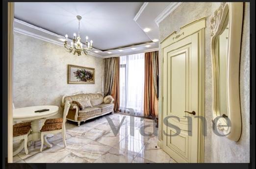 Penthouse in the center of the city, Odessa - apartment by the day