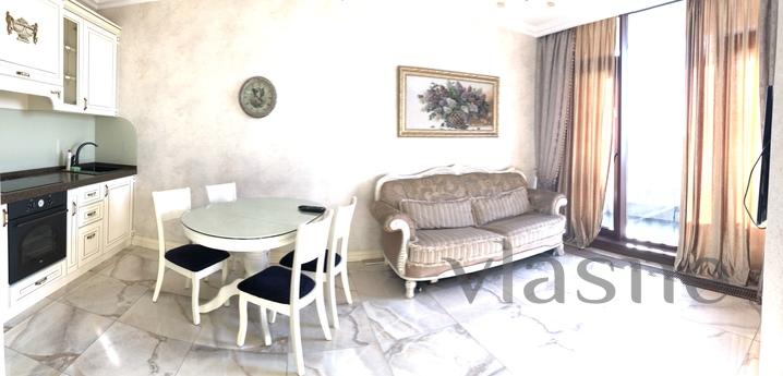 Penthouse in the center of the city, Odessa - apartment by the day